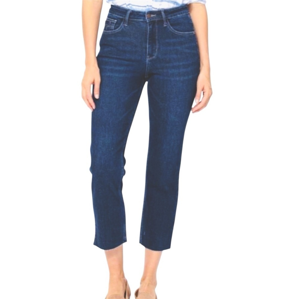 JUDY BLUE Womens Cropped Straight Fit Slit Hem Jeans Med Dark Wash Size 7/28